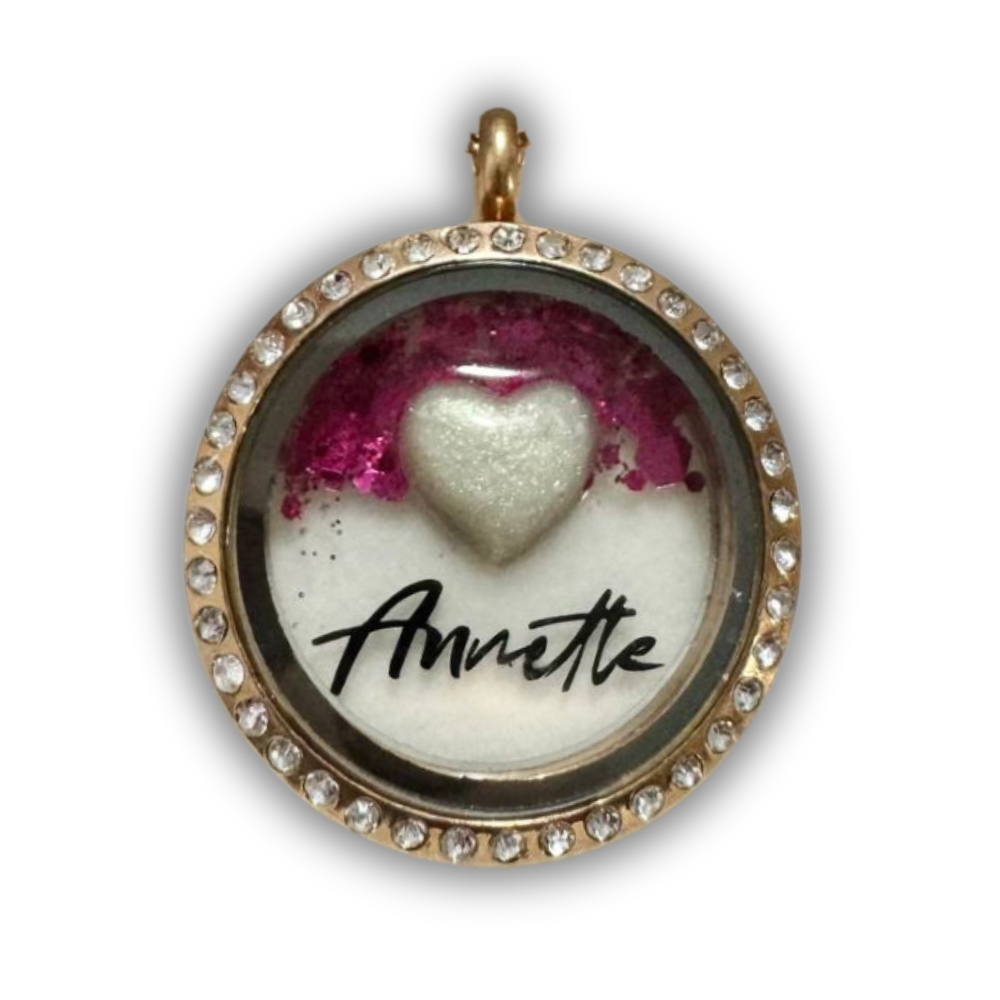 Signature Locket with Shimmer Background