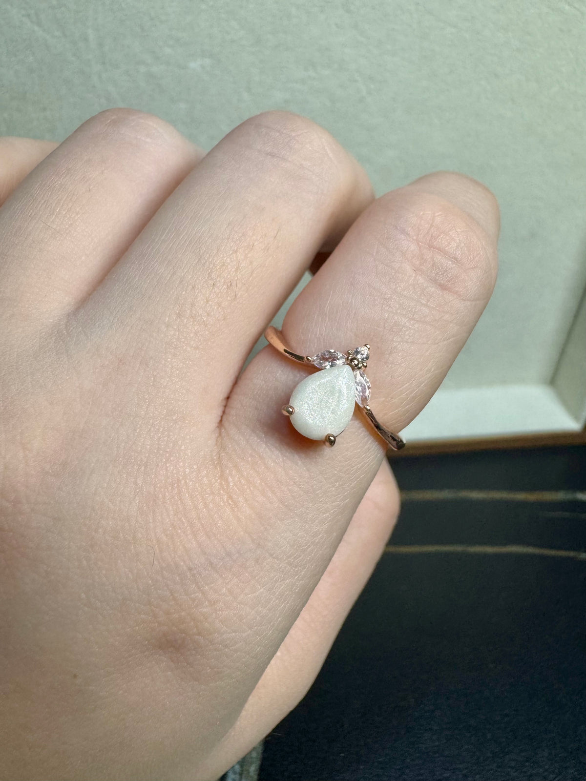 Veronica Solitaire Breastmilk Ring