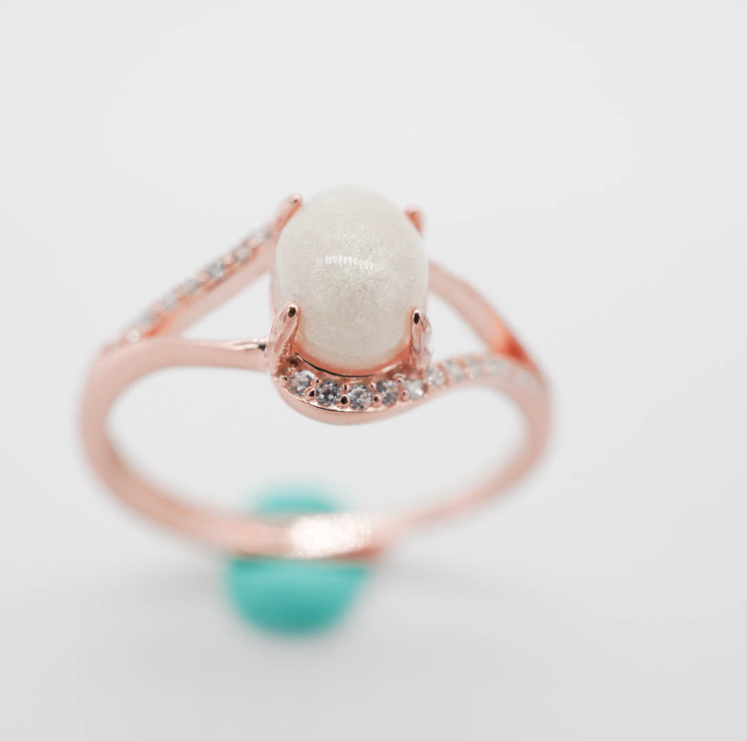Celestine Solitaire Breastmilk Ring