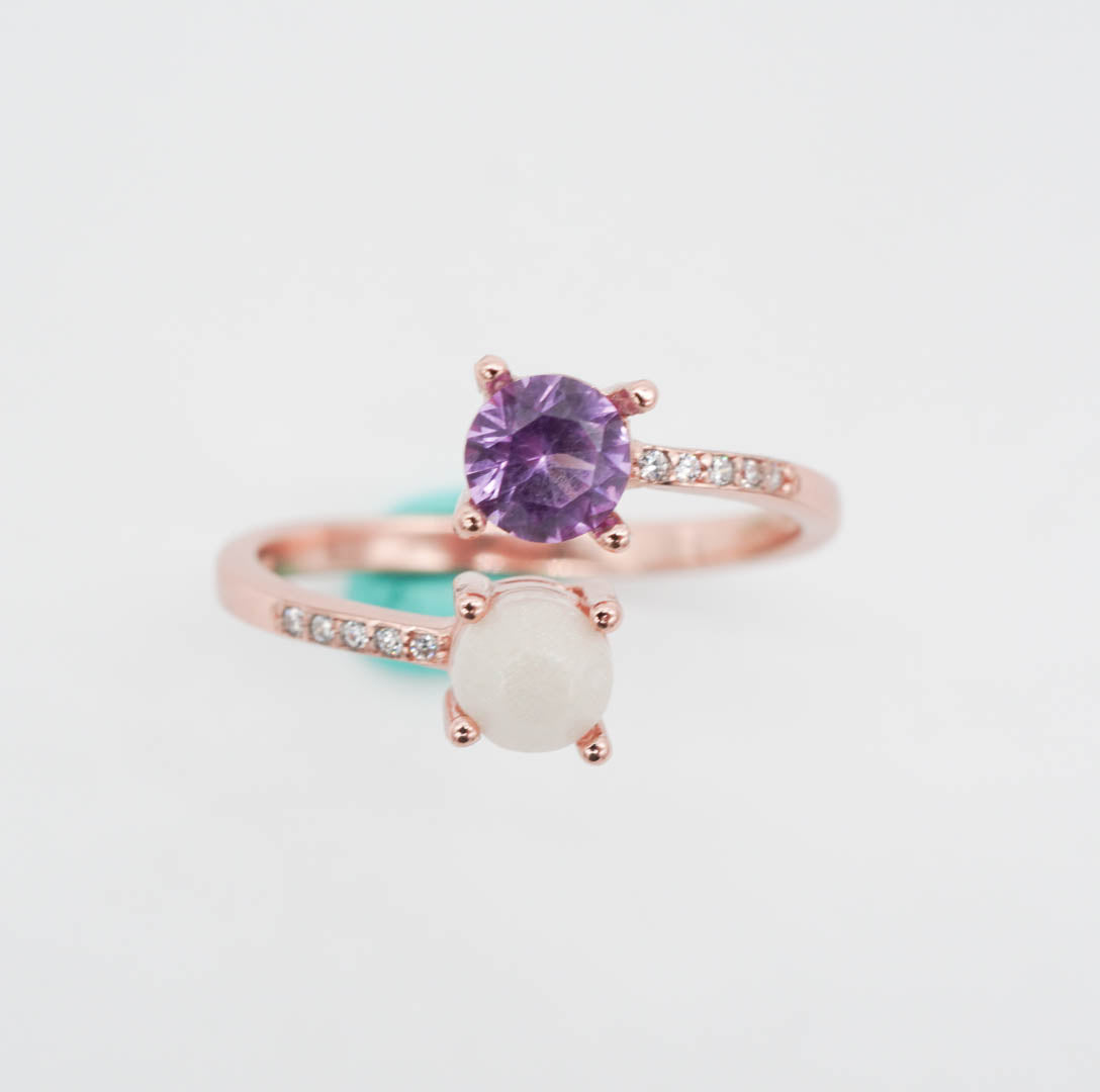 Signature Birthstone Breastmilk Ring