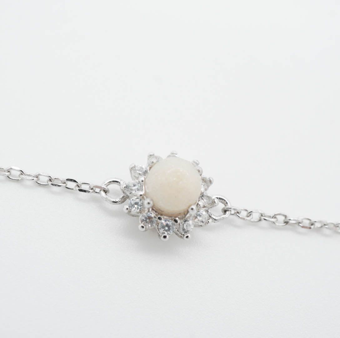 Stella Solitaire Breastmilk Bracelet