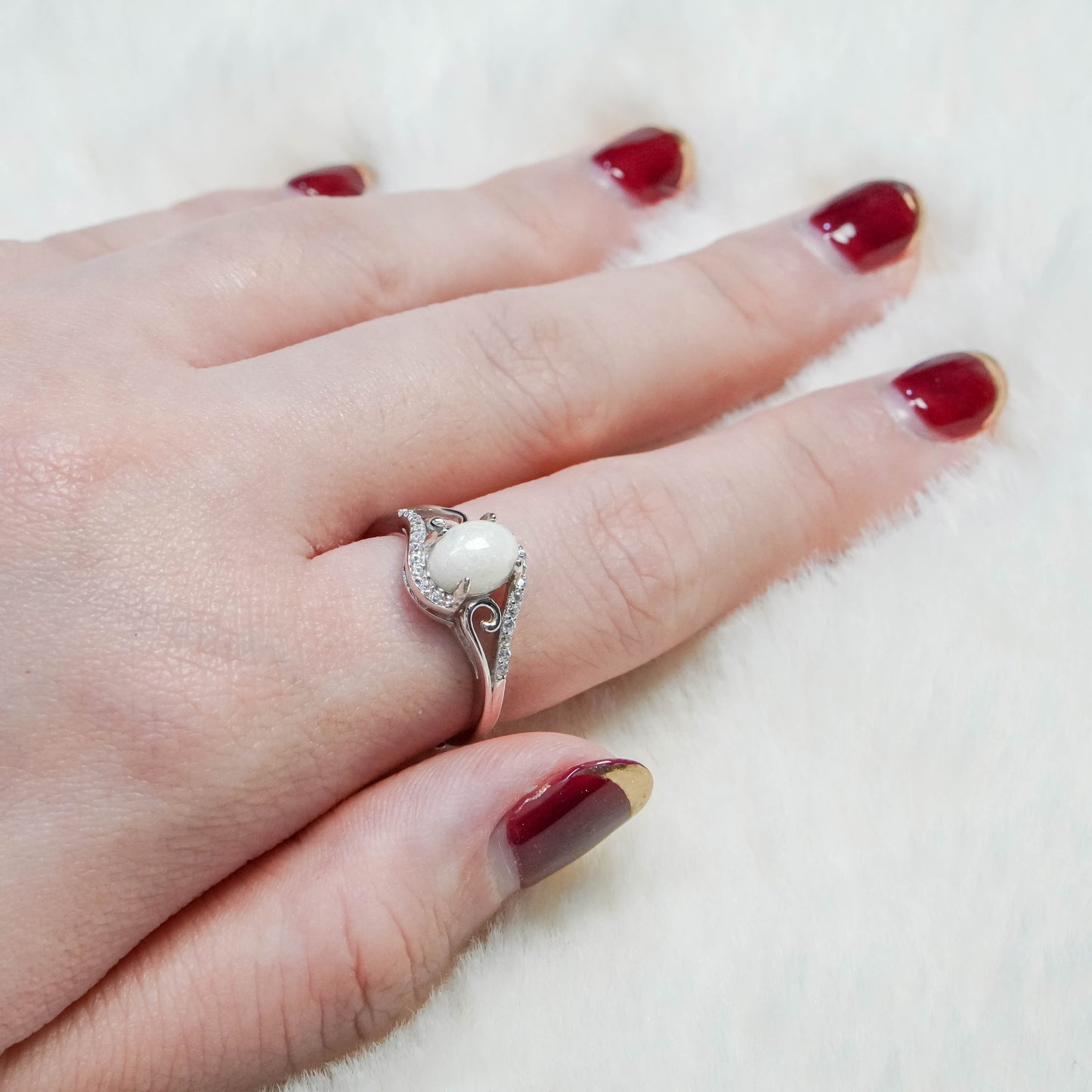 Celestine Solitaire Breastmilk Ring