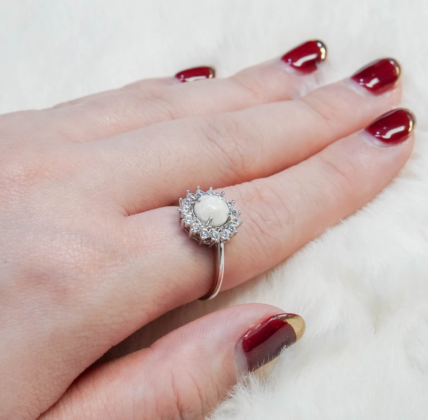 Stella Solitaire Breastmilk Ring