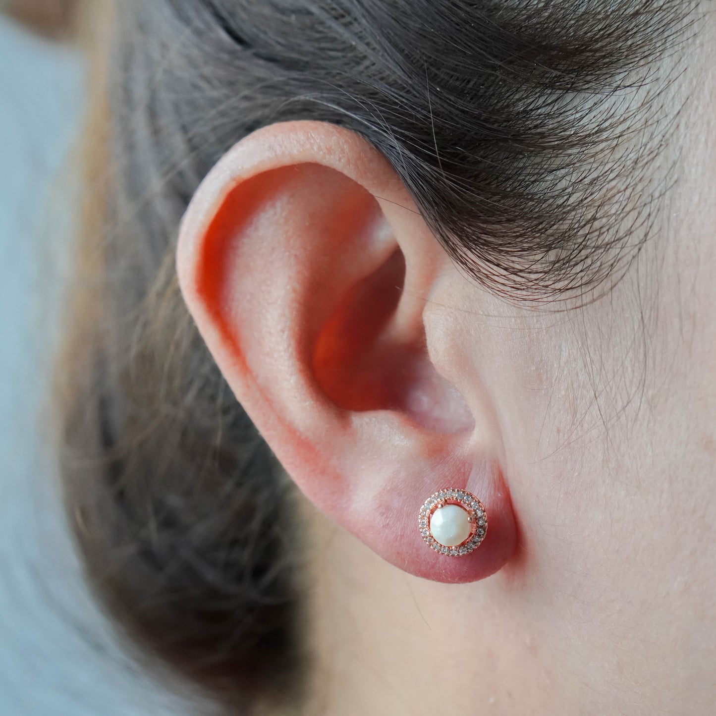 Halo Solitaire Breastmilk Ear Studs