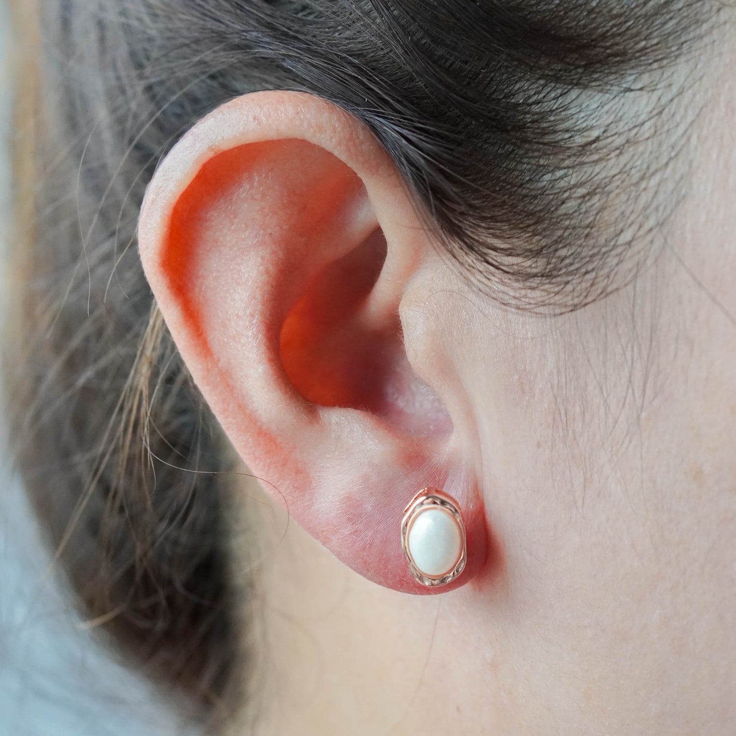 Nomi Breastmilk Ear Studs