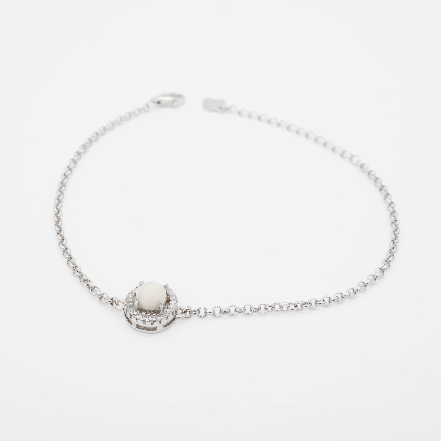 Halo Solitaire Breastmilk Bracelet
