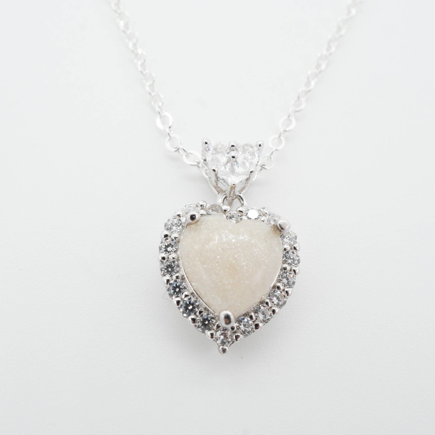 Heart Solitaire Breastmilk Pendant