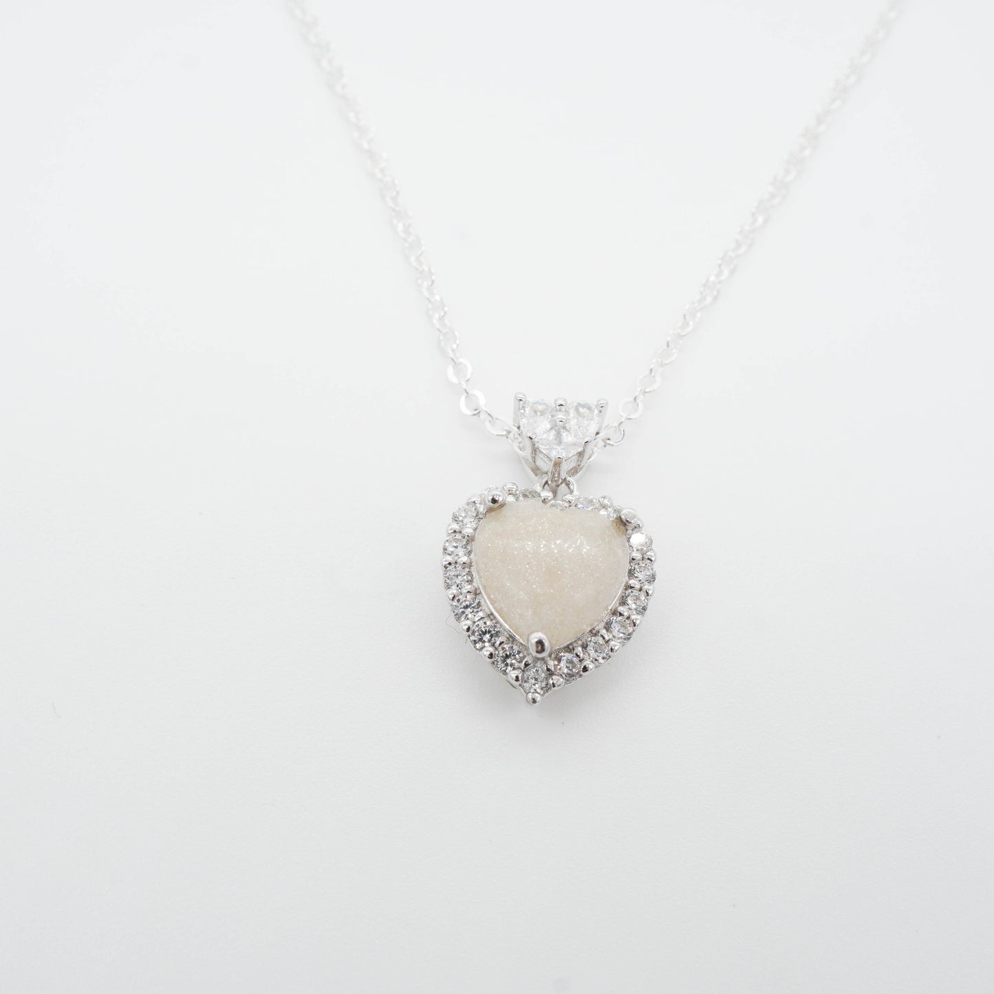 Heart Solitaire Breastmilk Pendant