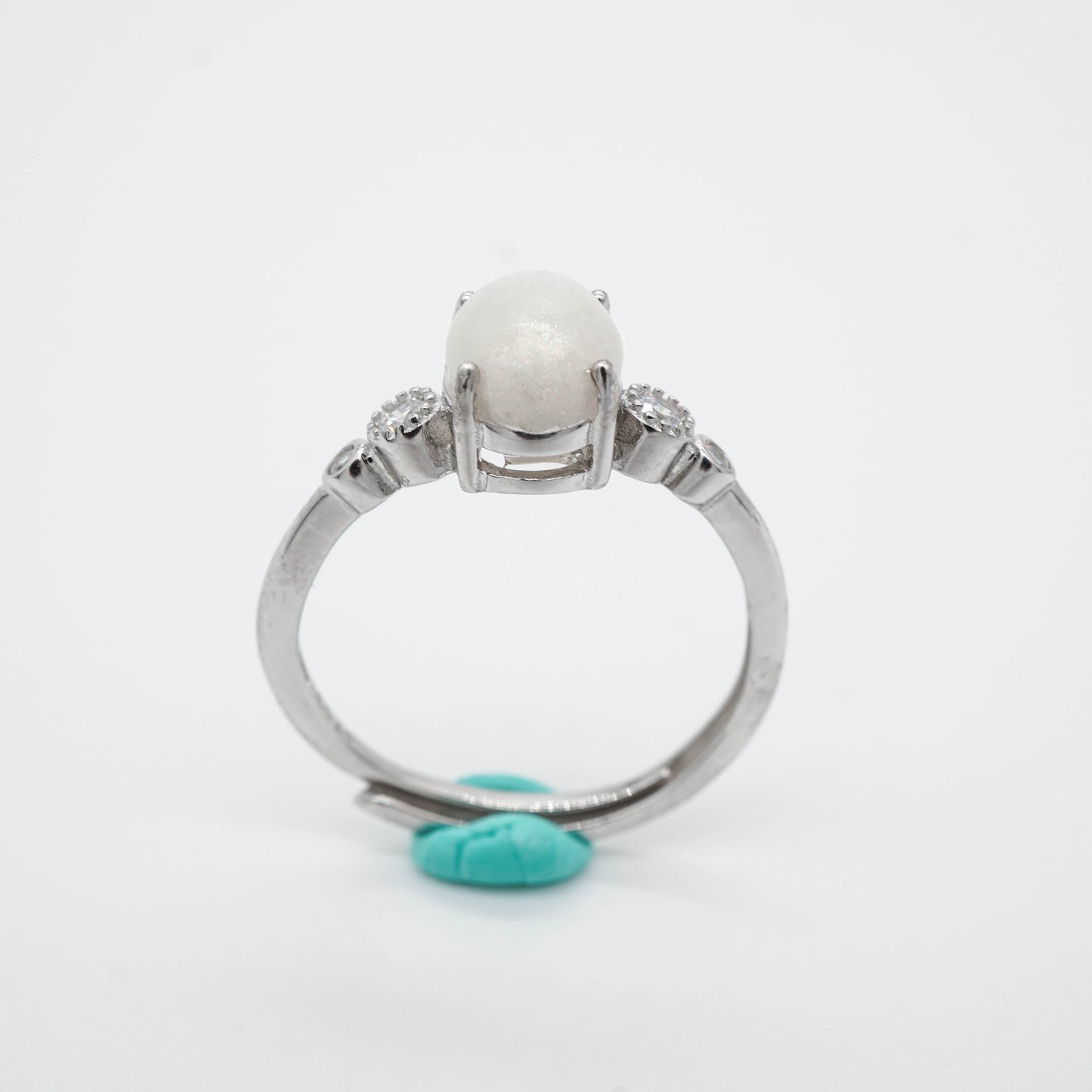 Aurora Solitaire Breastmilk Ring