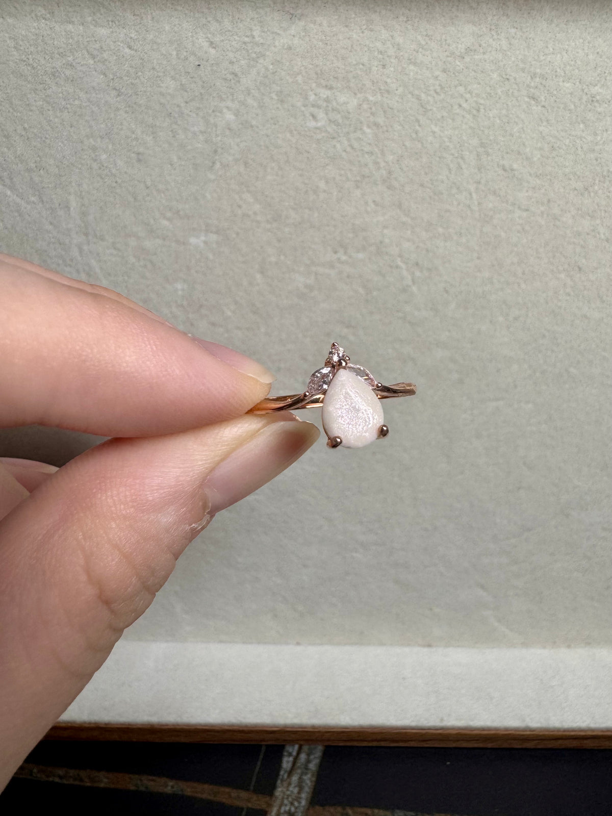 Veronica Solitaire Breastmilk Ring