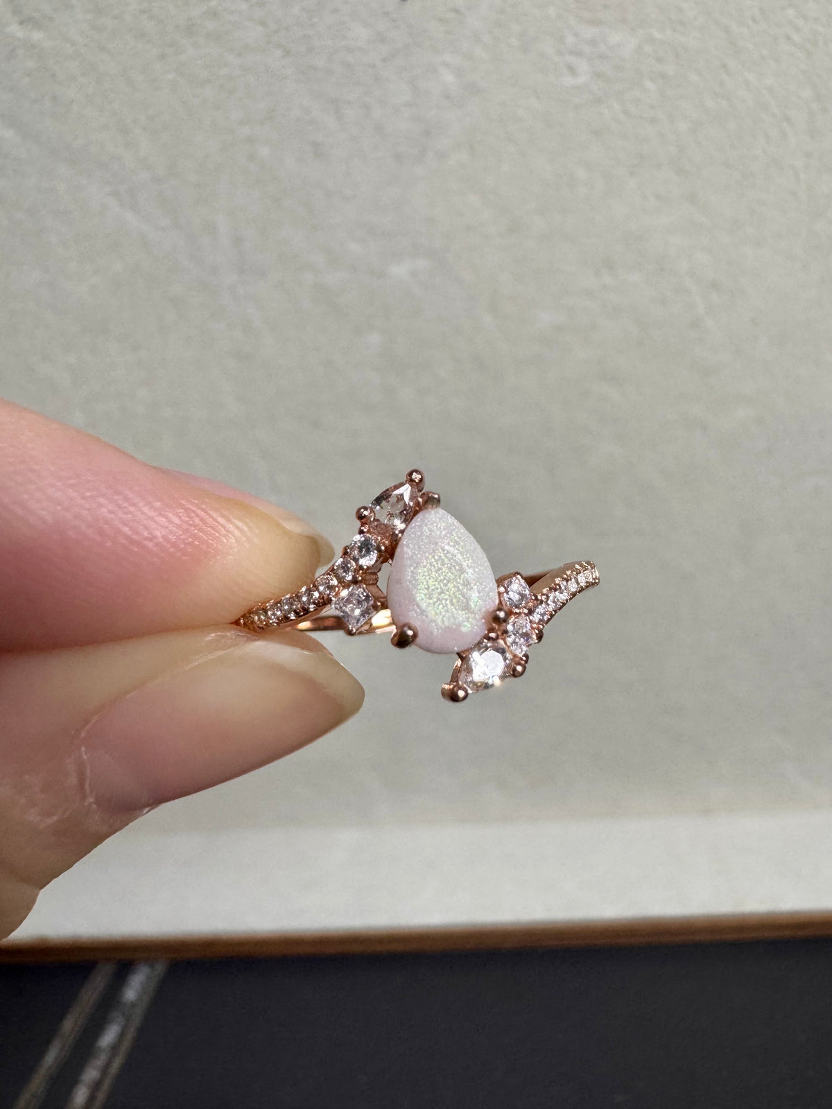 Avelia Solitaire Breastmilk Ring