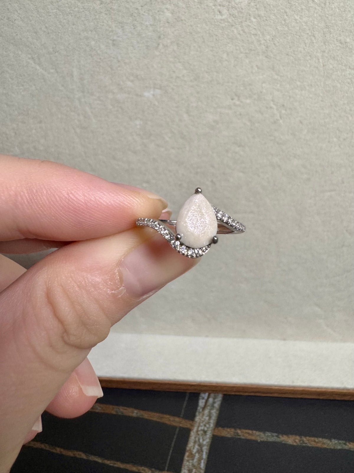 Emellia Solitaire Breastmilk Ring