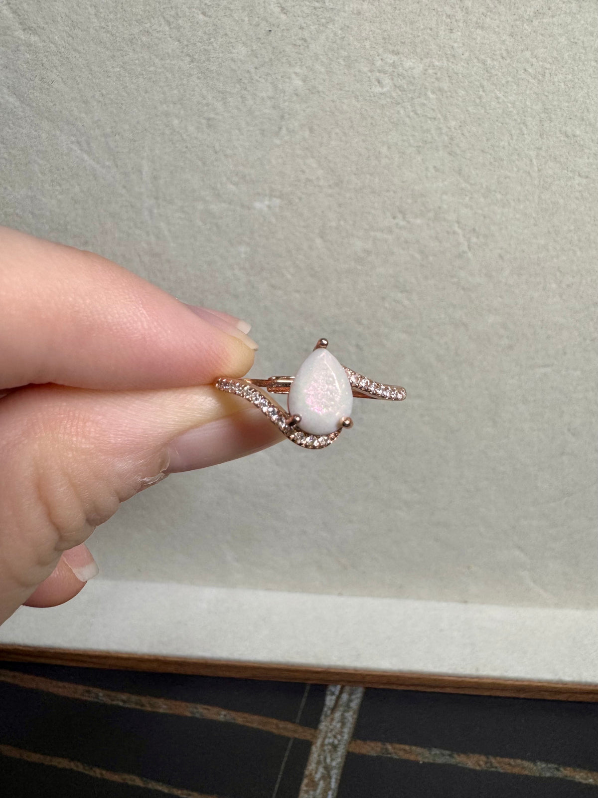 Emellia Solitaire Breastmilk Ring