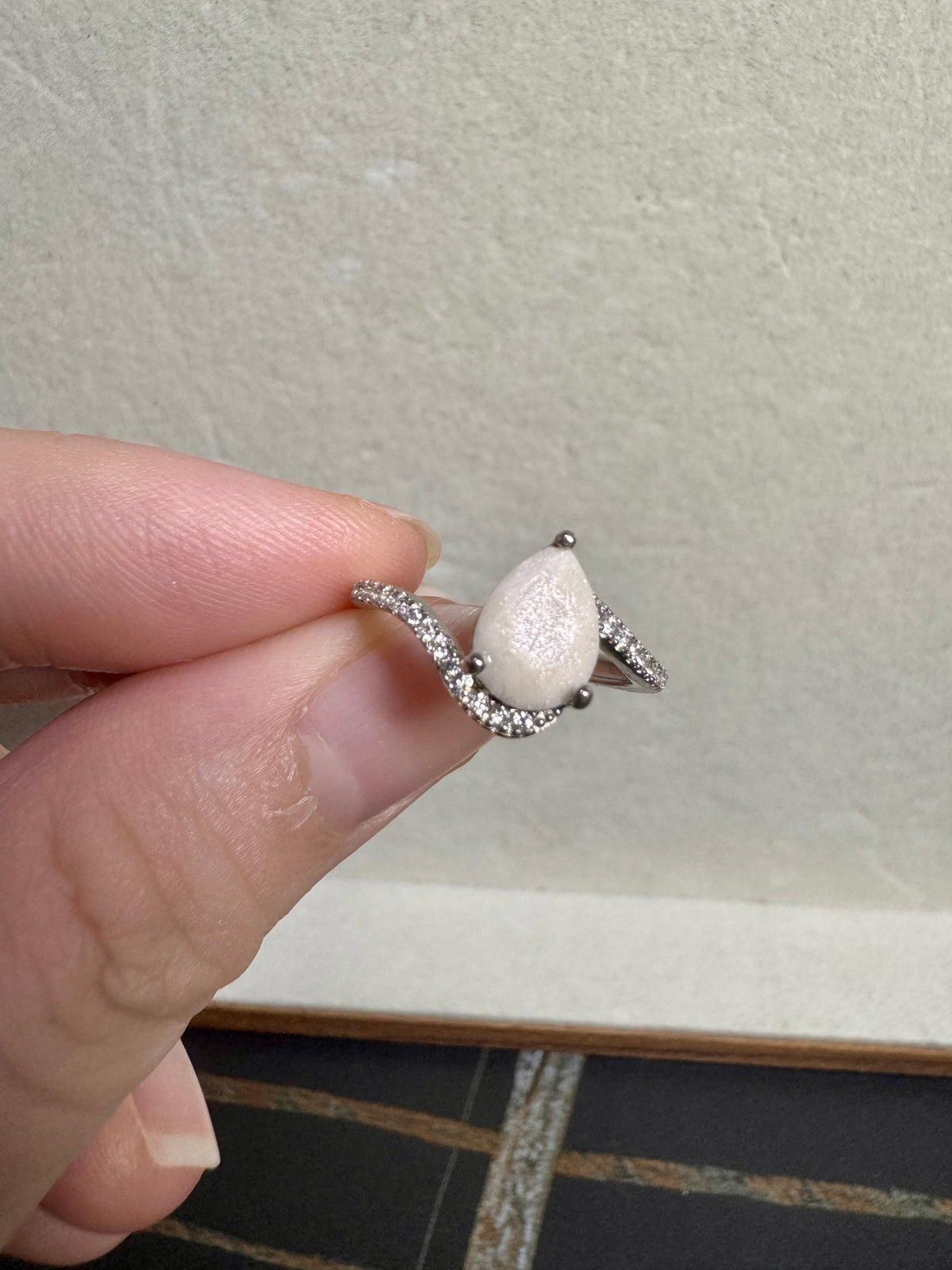 Emellia Solitaire Breastmilk Ring