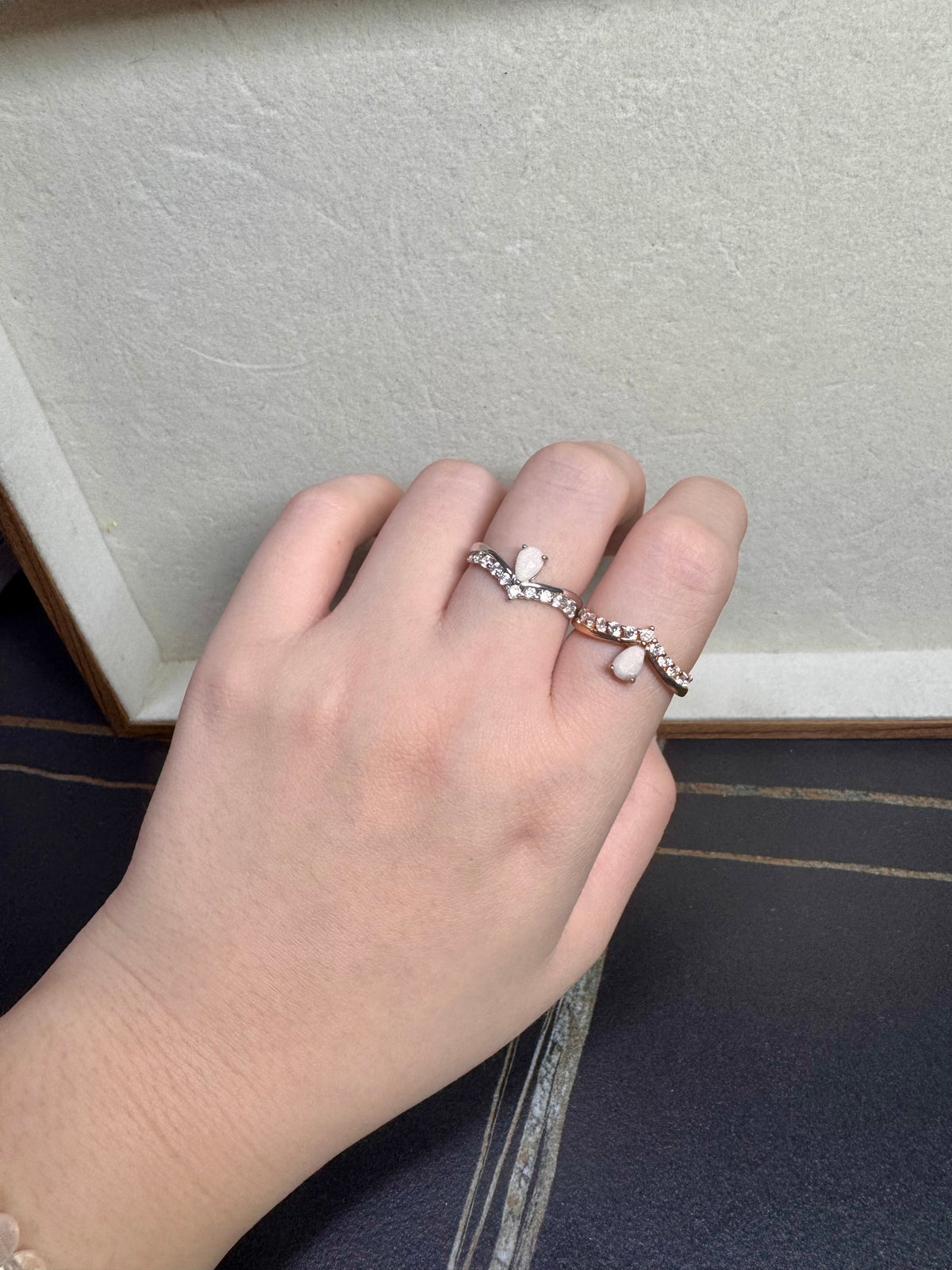 Valerie Solitaire Breastmilk Ring