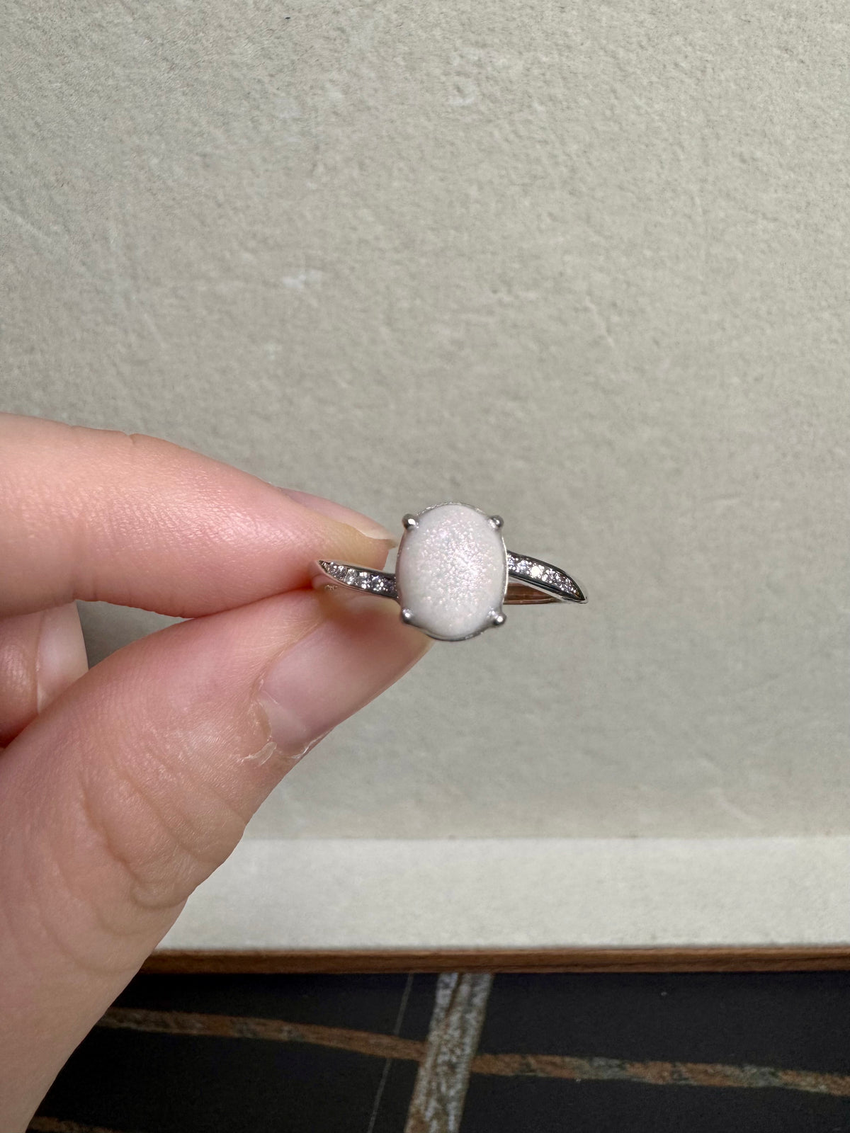 Briana Solitaire Breastmilk Ring