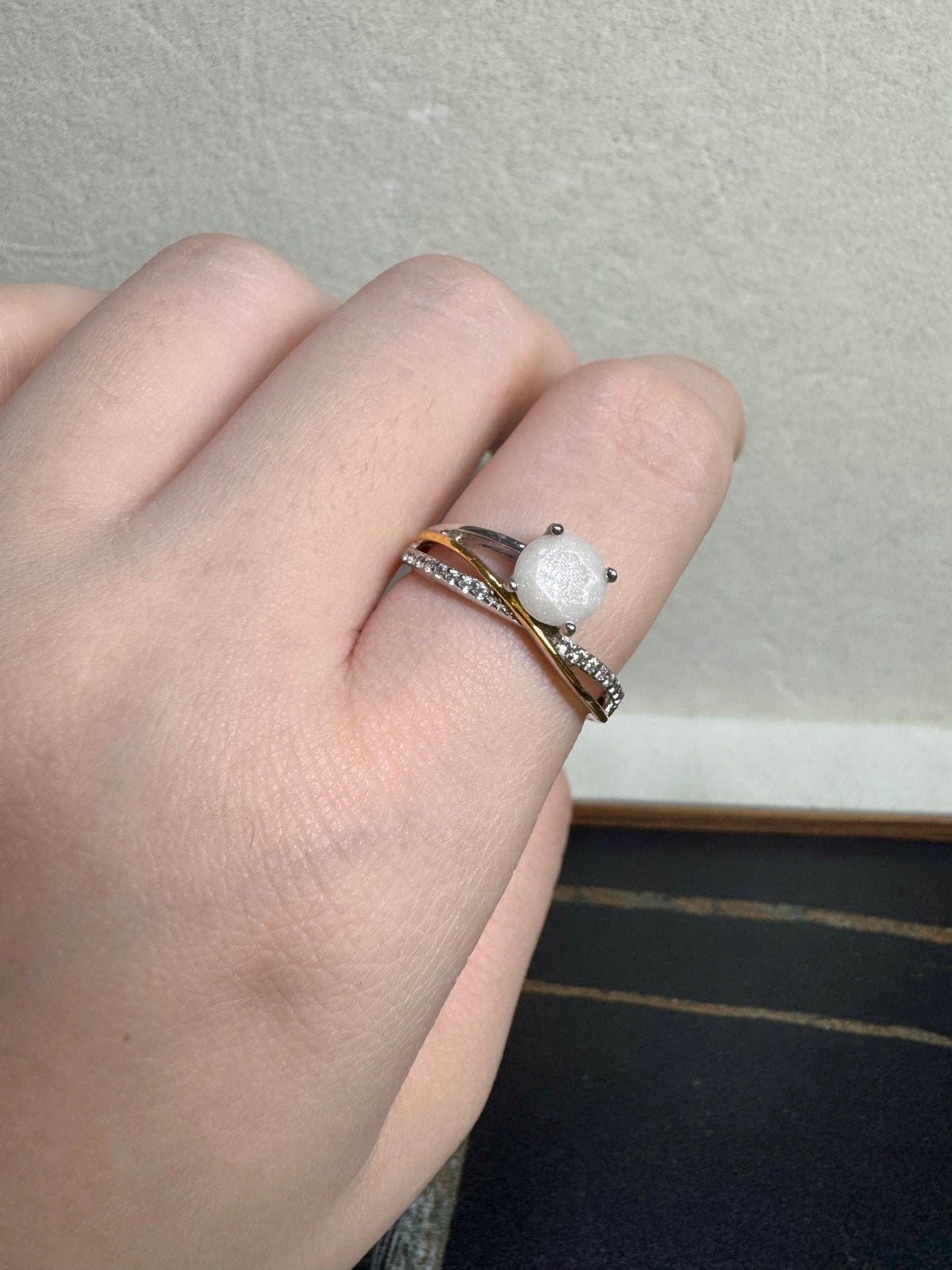 Laura Solitaire Breastmilk Ring