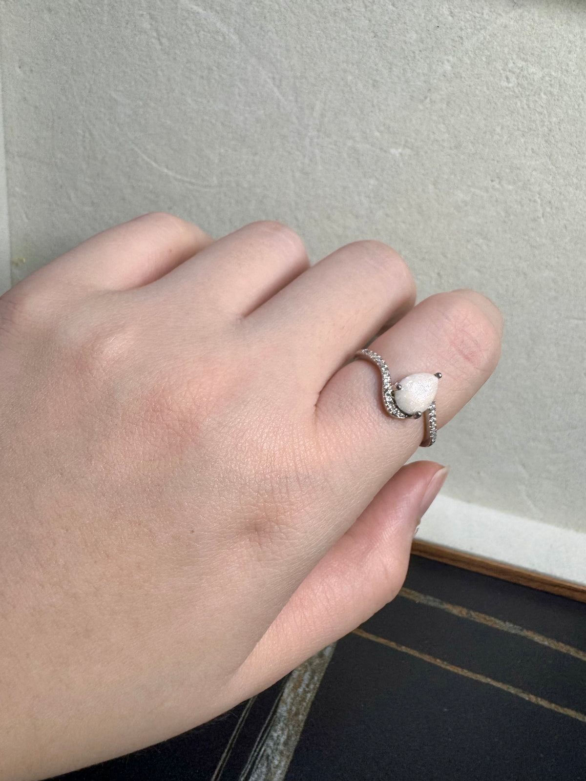 Emellia Solitaire Breastmilk Ring