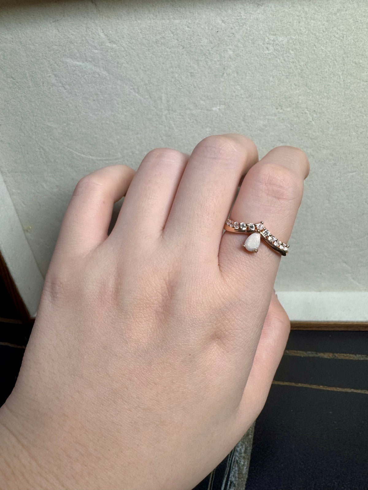 Valerie Solitaire Breastmilk Ring