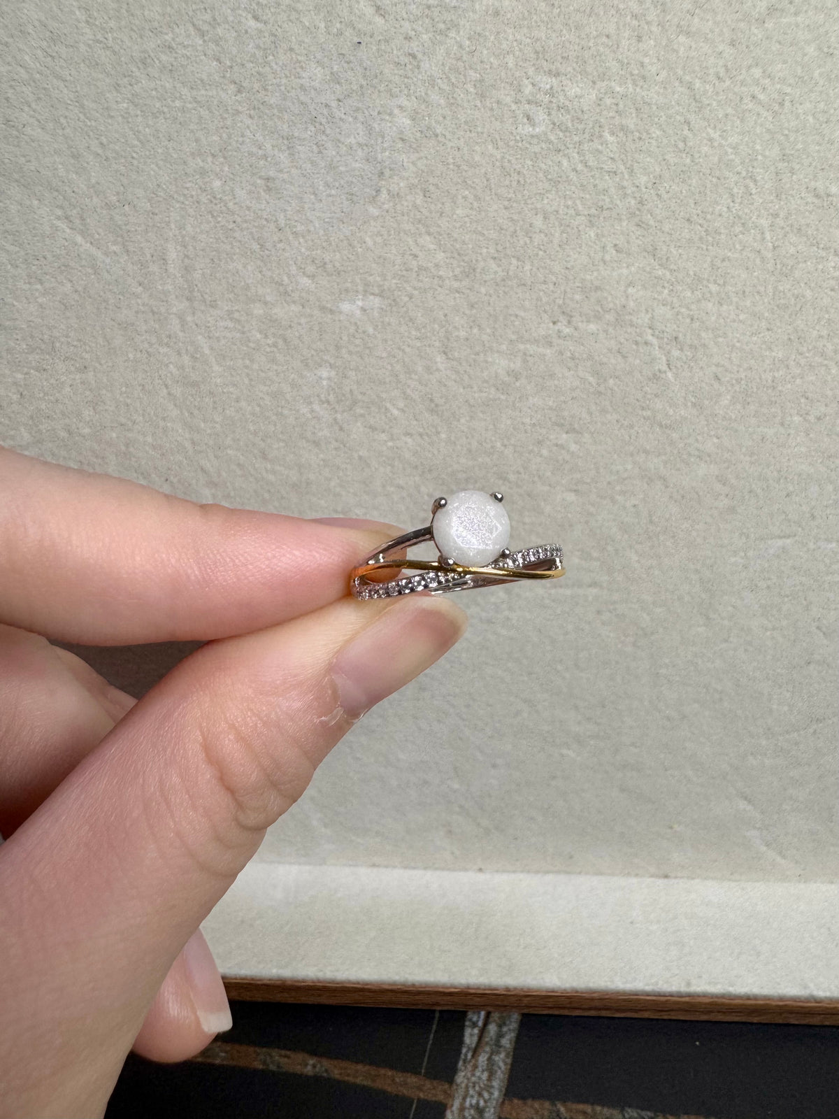 Laura Solitaire Breastmilk Ring