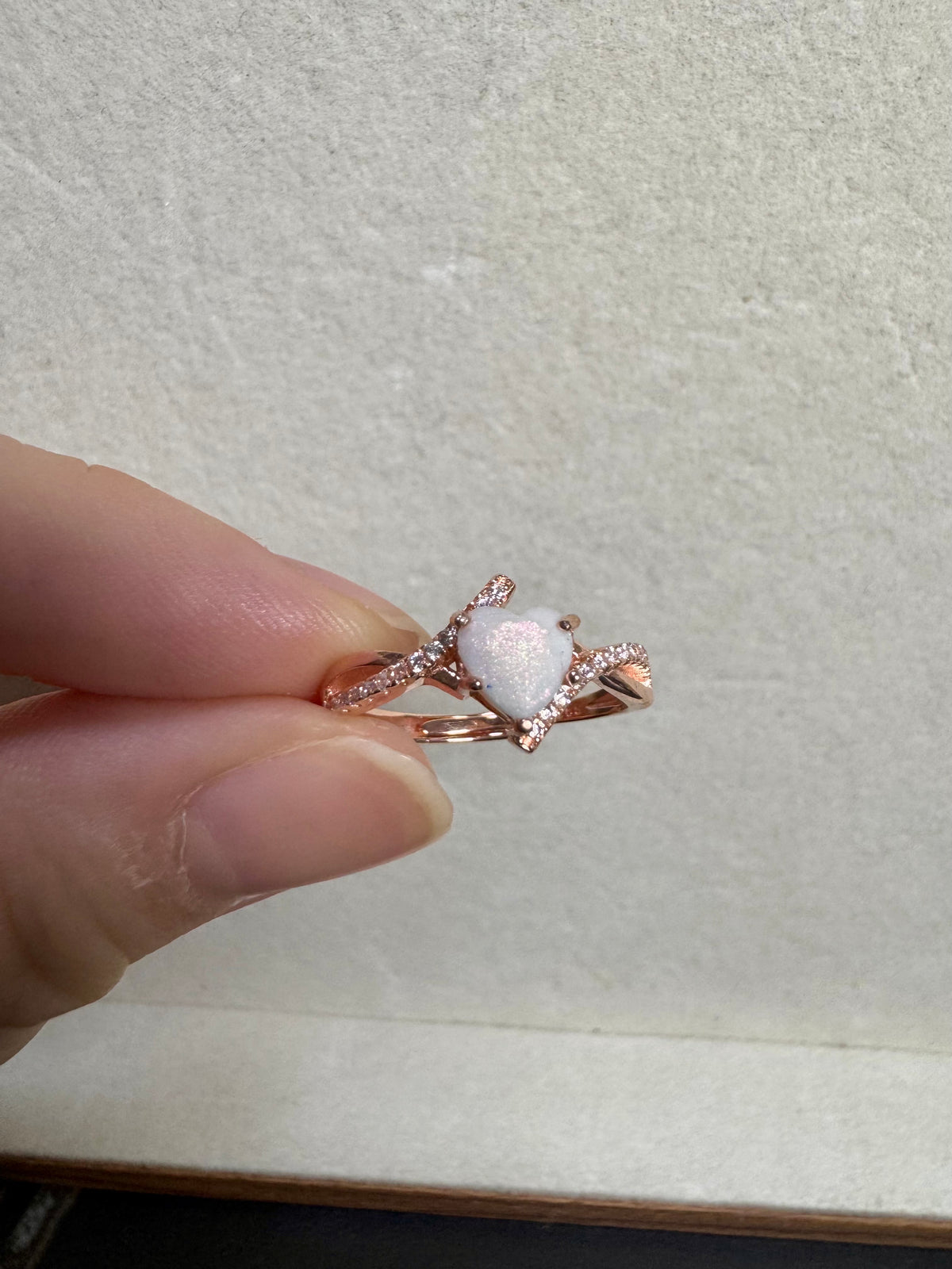 Rosalie Solitaire Breastmilk Ring