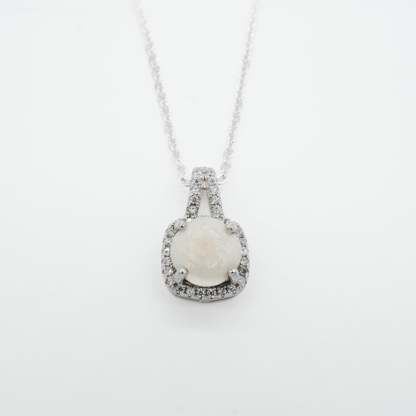 Princess Solitaire Breastmilk Pendant