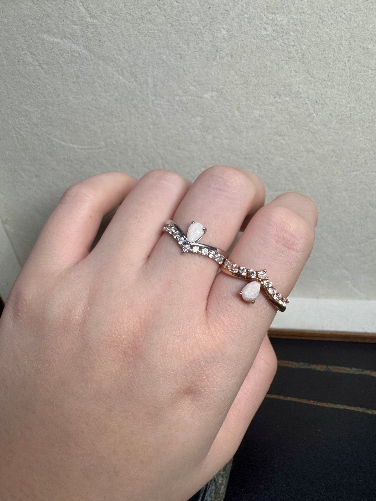 Valerie Solitaire Breastmilk Ring