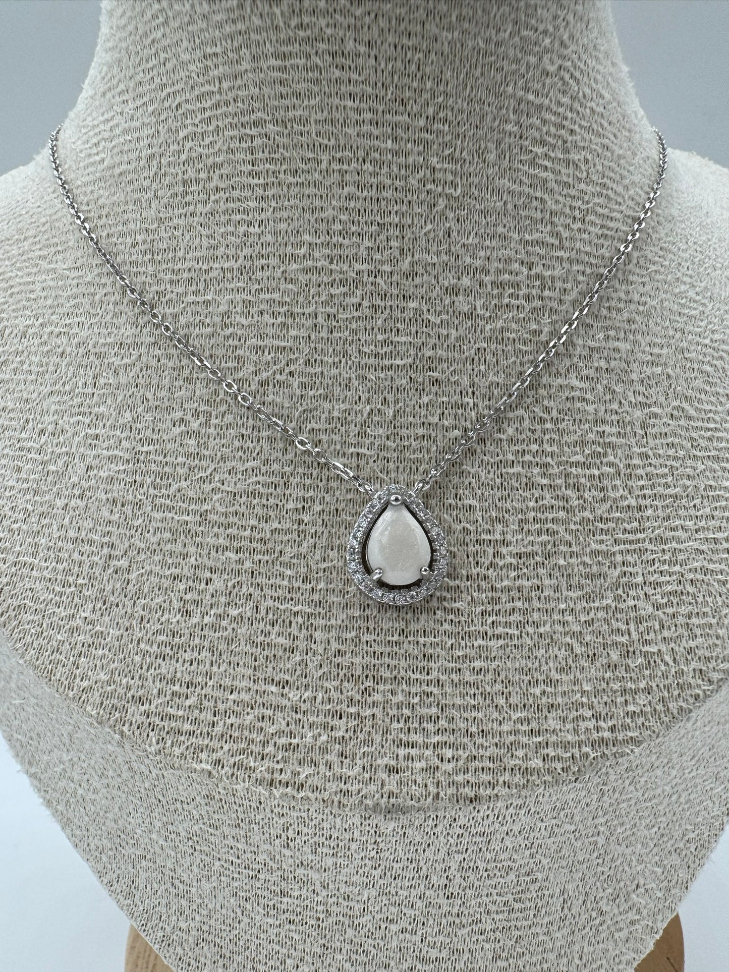 Milk Drop Solitaire Breastmilk Necklace