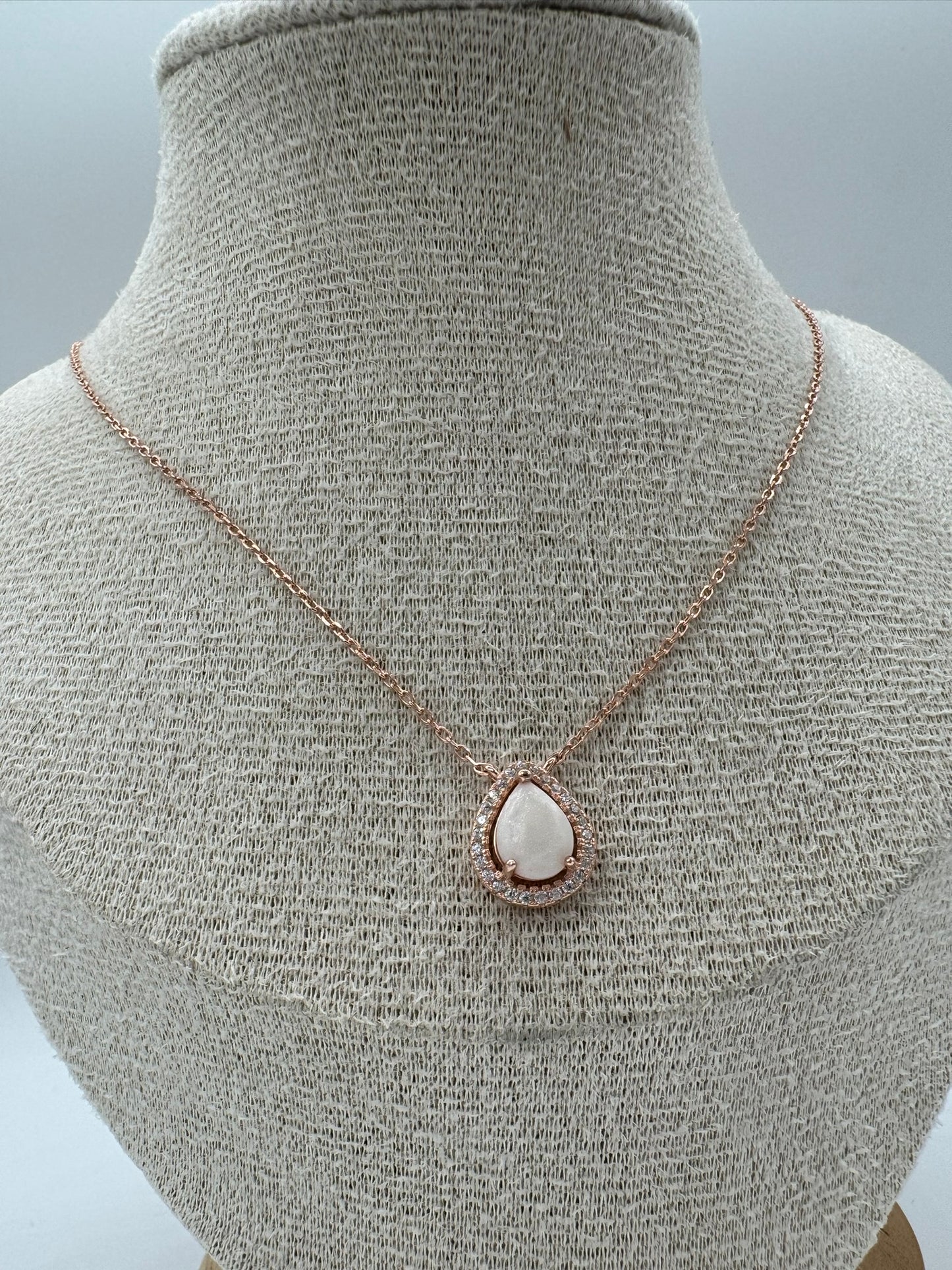 Milk Drop Solitaire Breastmilk Necklace