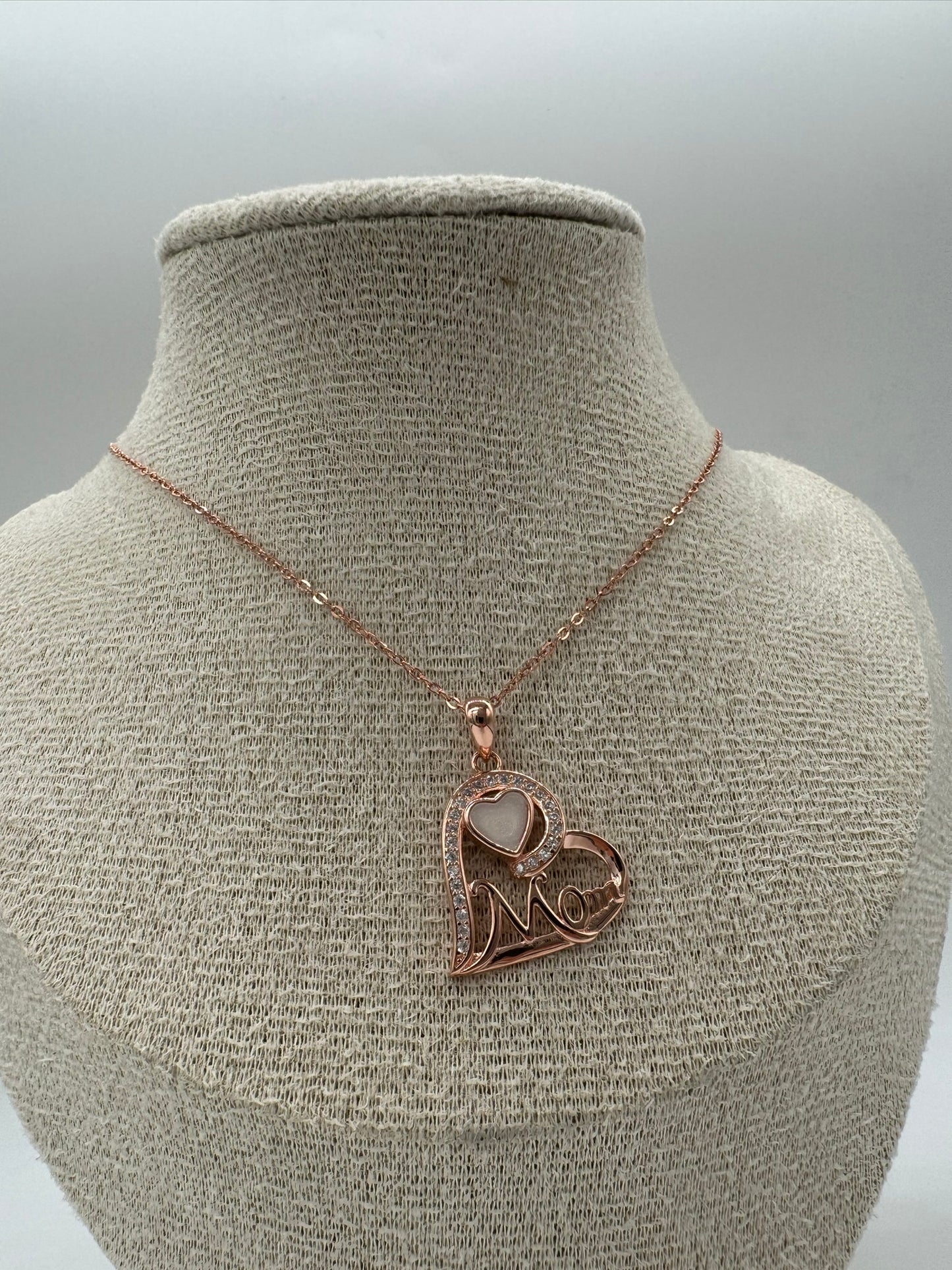 Mom Breastmilk Pendant
