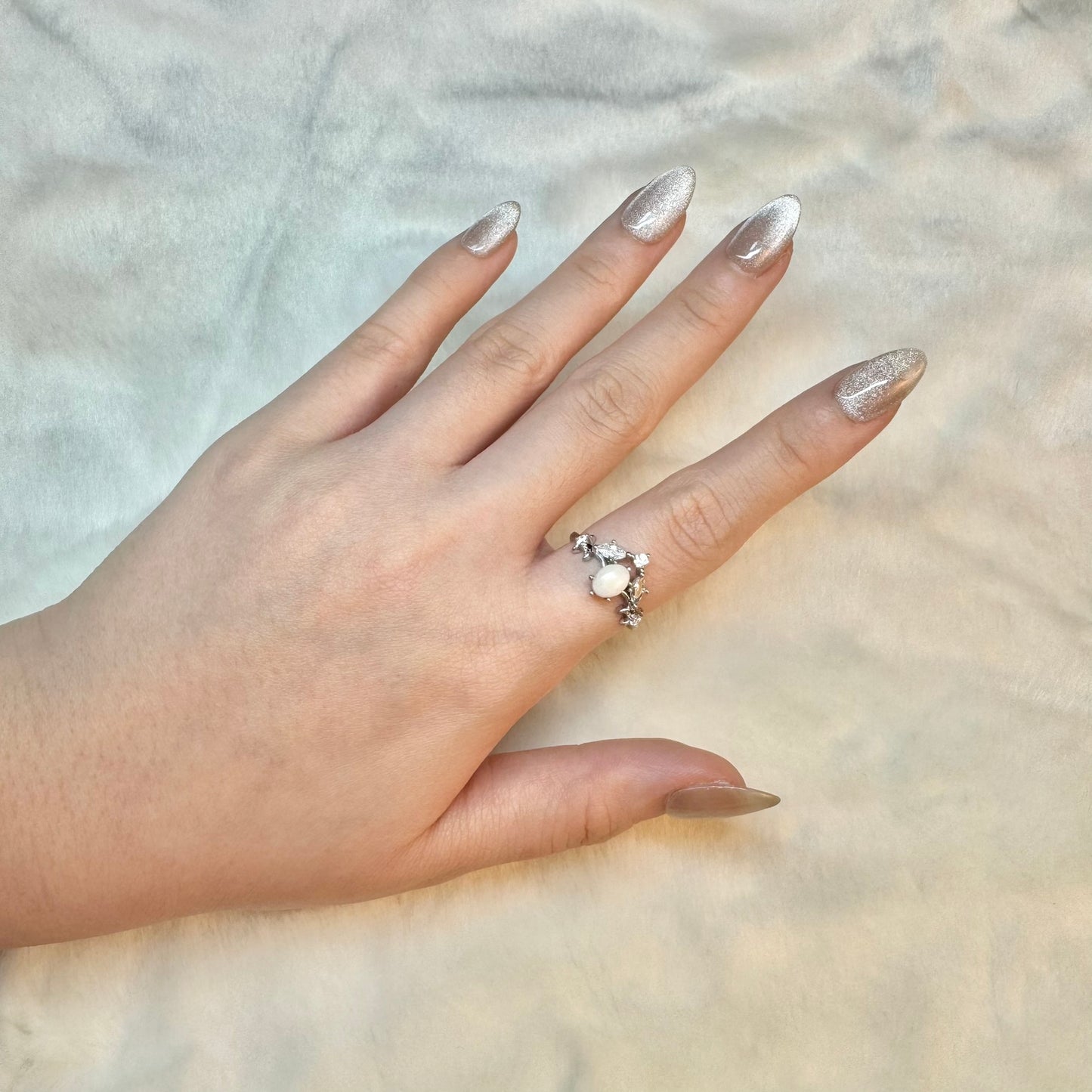 Anastasia Solitaire Breastmilk Ring