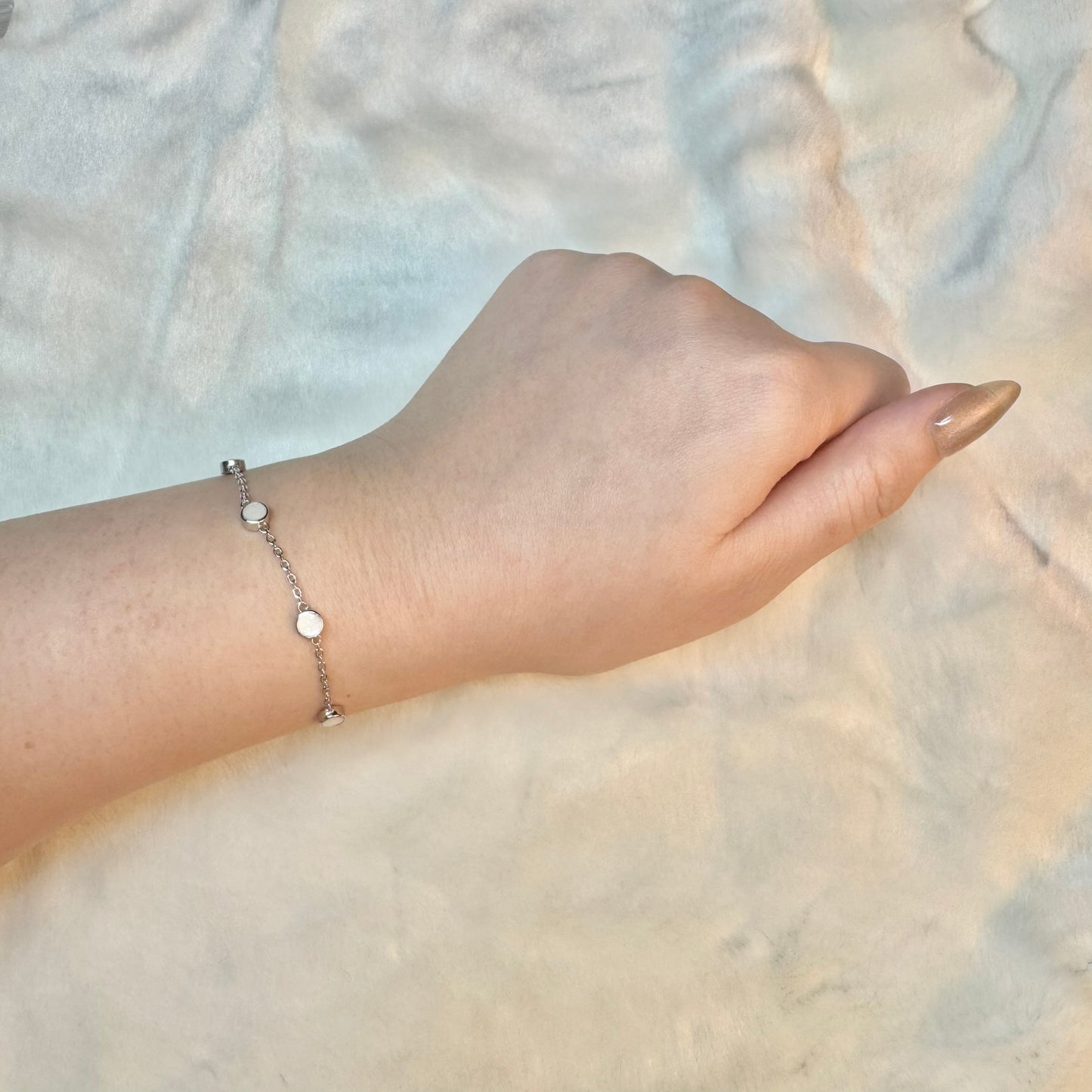 Camilia Solitaire Breastmilk Bracelet