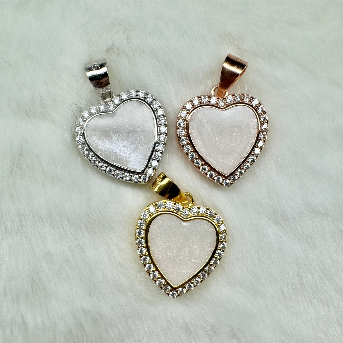 Lovera Breastmilk Pendant
